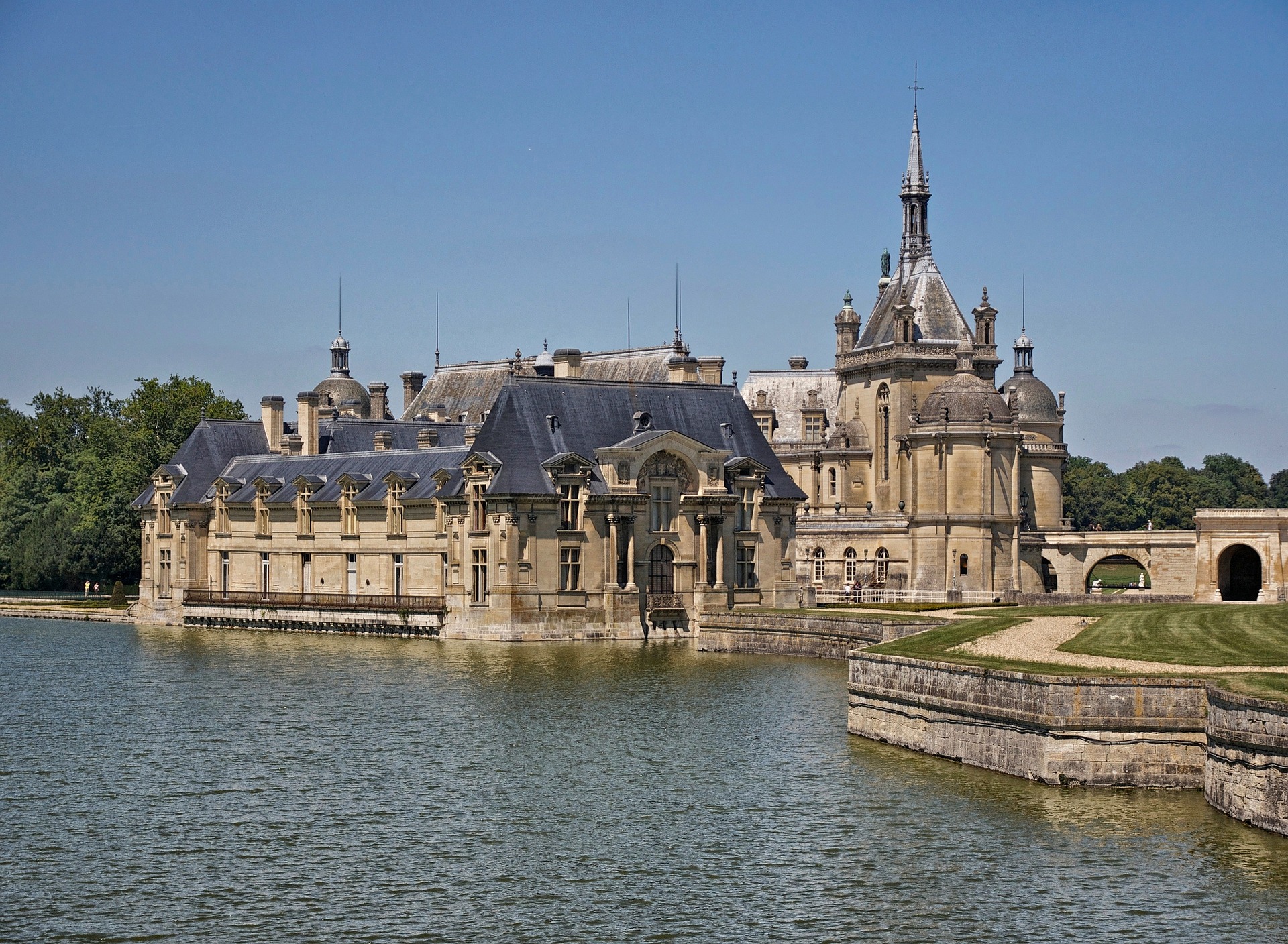 10 Day Trips Under Two Hours from Paris
